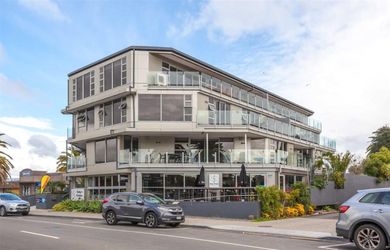 Esplanade Apartments Whitianga Exterior photo
