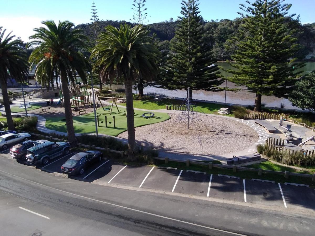 Esplanade Apartments Whitianga Exterior photo