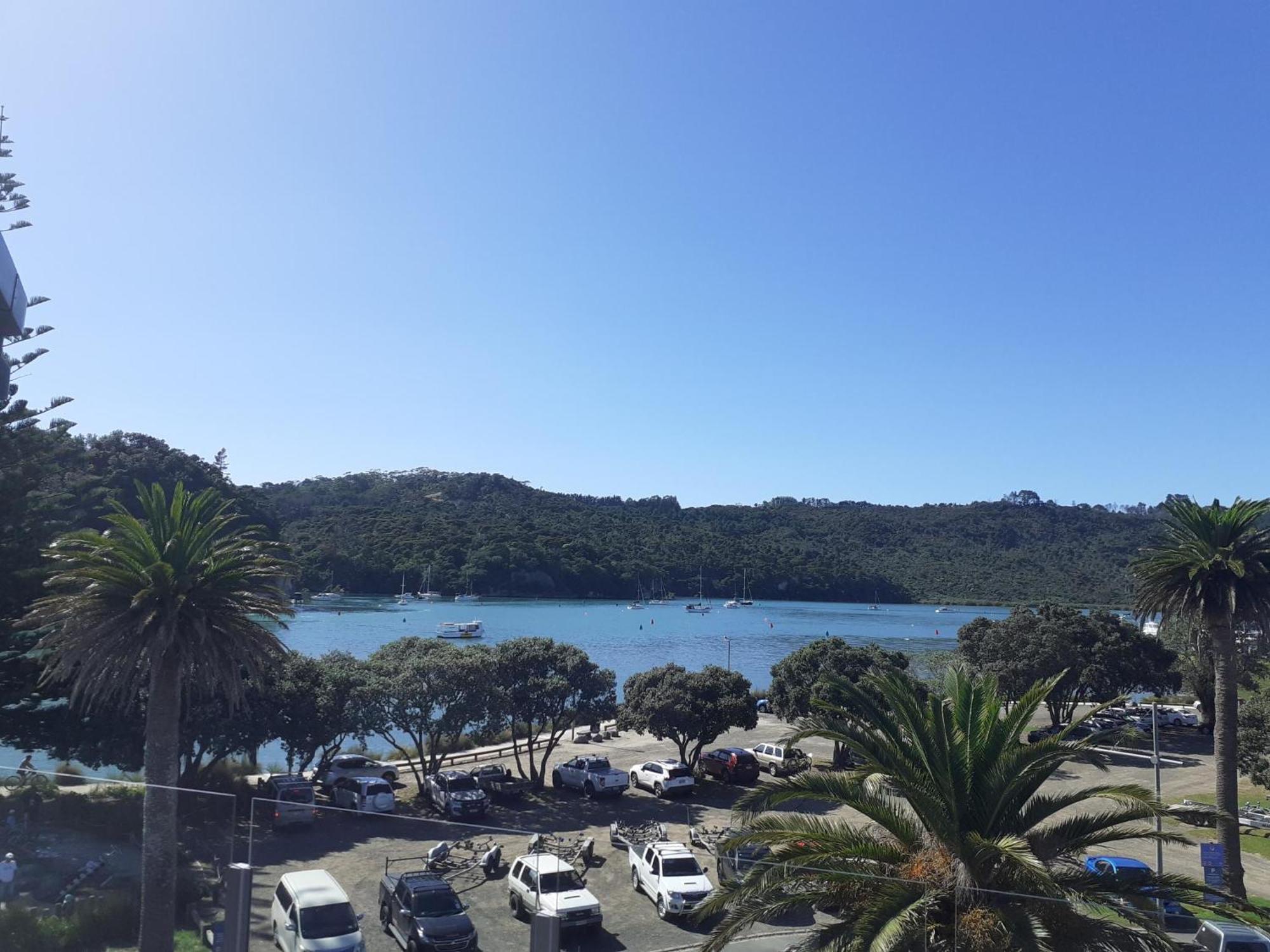 Esplanade Apartments Whitianga Exterior photo