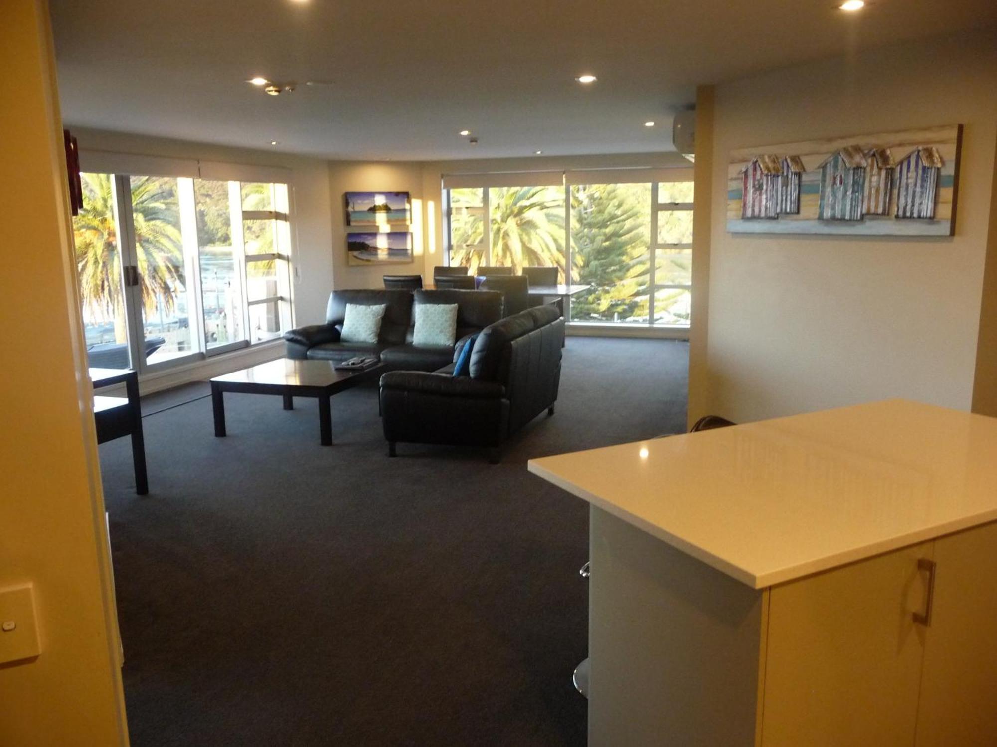 Esplanade Apartments Whitianga Exterior photo